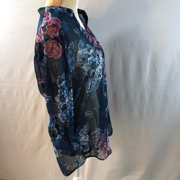 Kut from the Kloth Watercolor Floral Long Sleeve Top, Size M - Picture 4 of 8